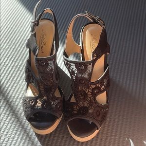 Lucky Brand Laced High Heels